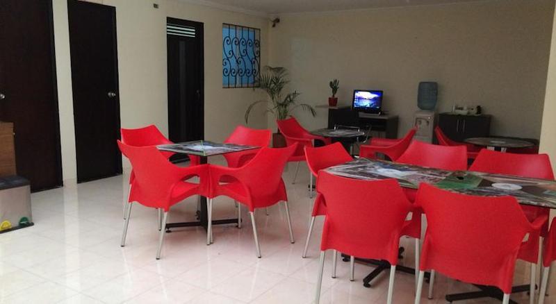 מדיין Hotel Verony San Joaquin מראה חיצוני תמונה